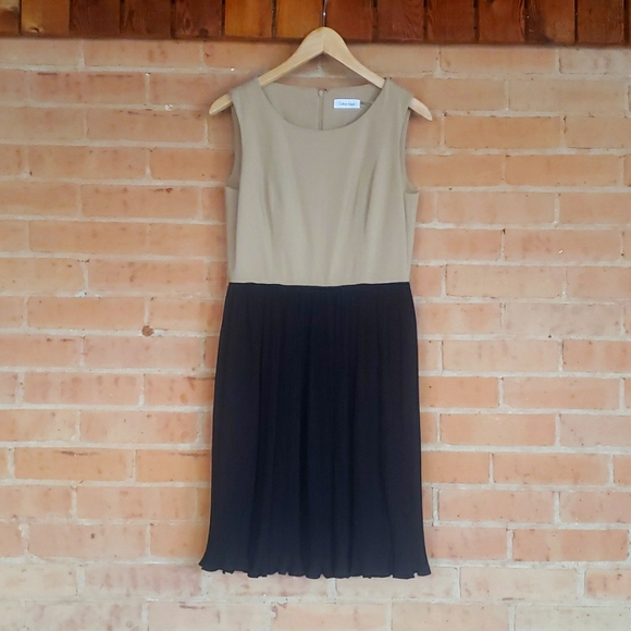 Calvin Klein dress - Picture 1 of 6